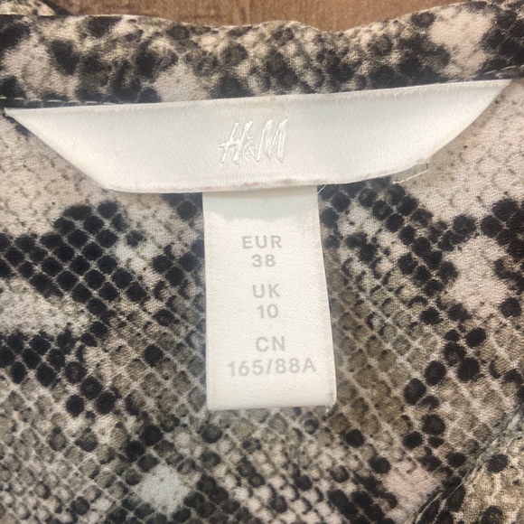 H And M Snake Print Shirt - Picture 4 of 5